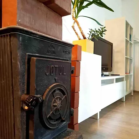 Apartment Cozy 1-bedroom With Free Parking *
