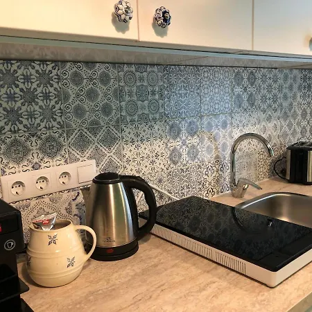 דירה Cozy 1-bedroom With Free Parking *
